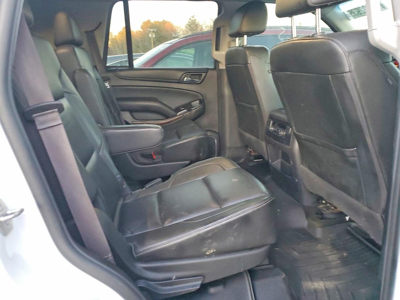 2016 Chevrolet Tahoe K1500 Lt - zdjęcie 11