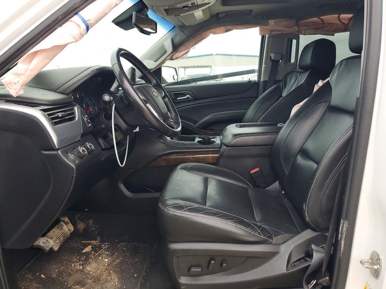 2020 Chevrolet Suburban K1500 Lt - zdjęcie 7