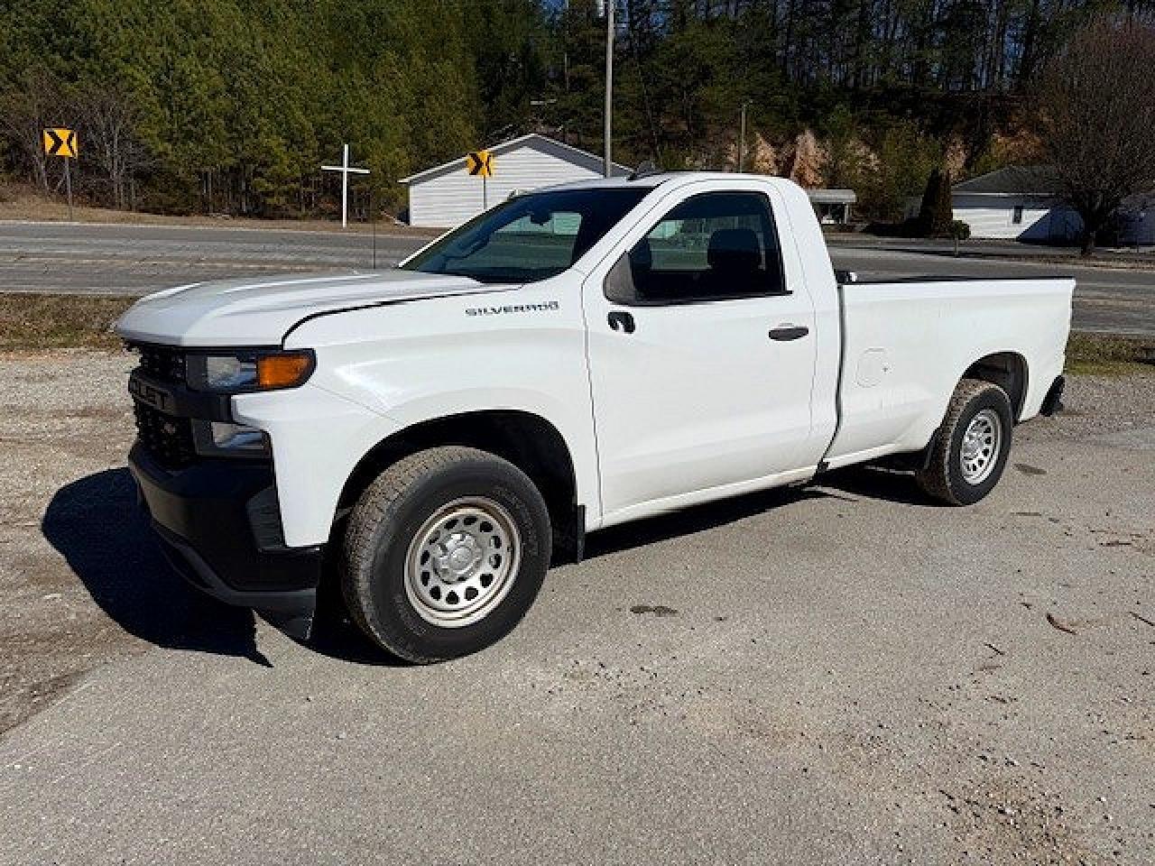 2021 Chevrolet Silverado C1500 - zdjęcie główne