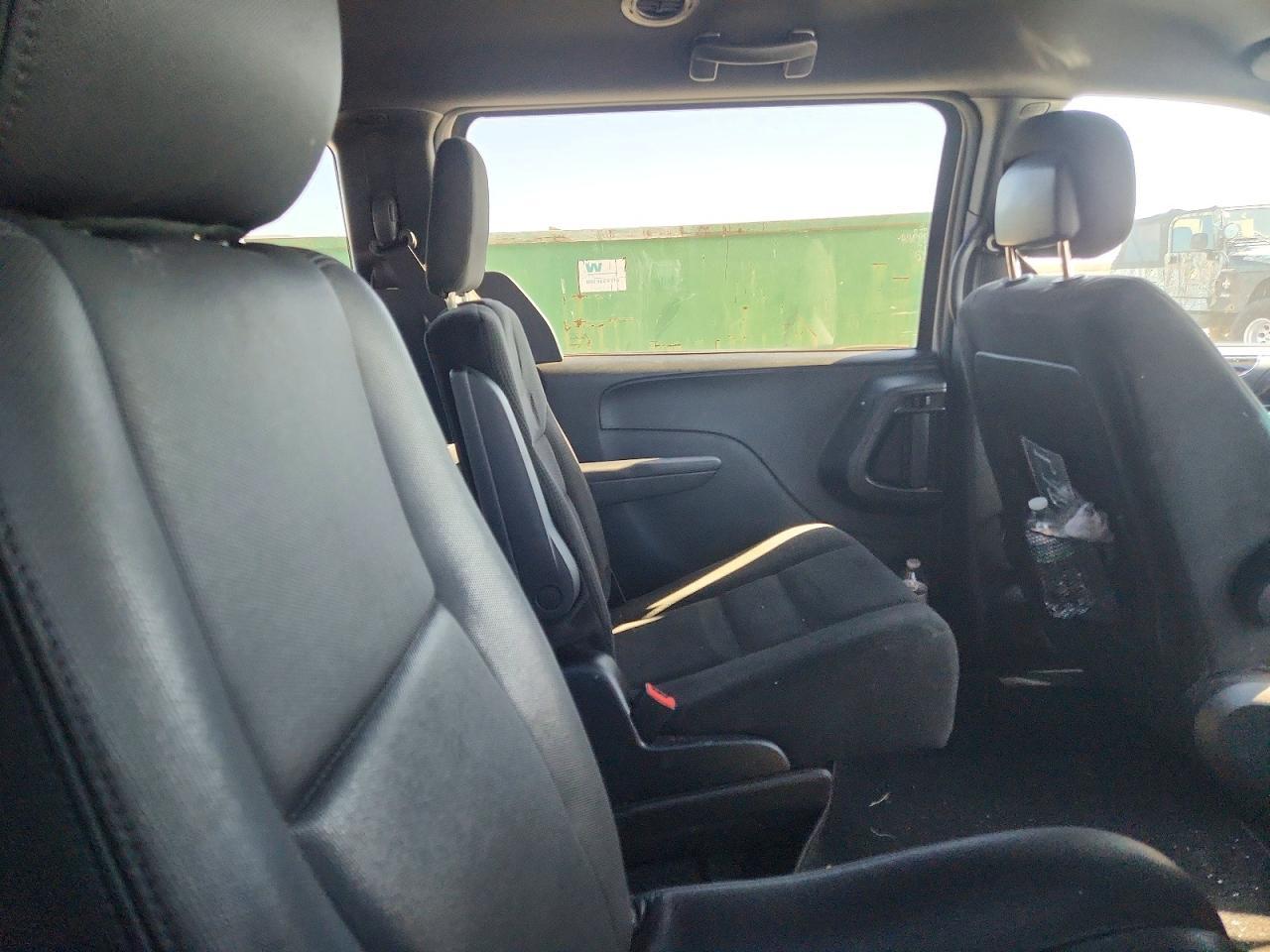 2017 Dodge Grand Caravan Se - zdjęcie 11