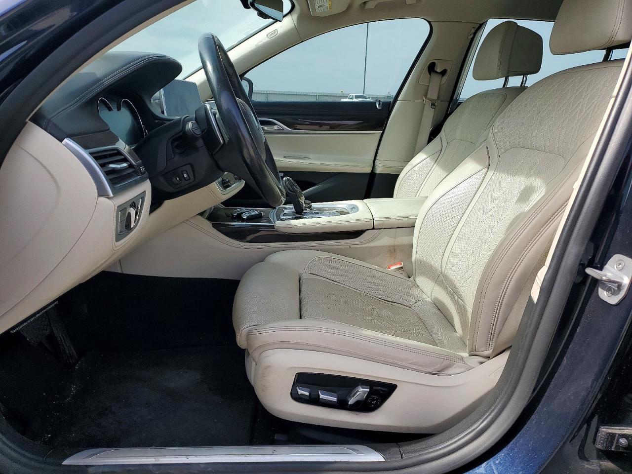2018 BMW 740 Xe - zdjęcie 7