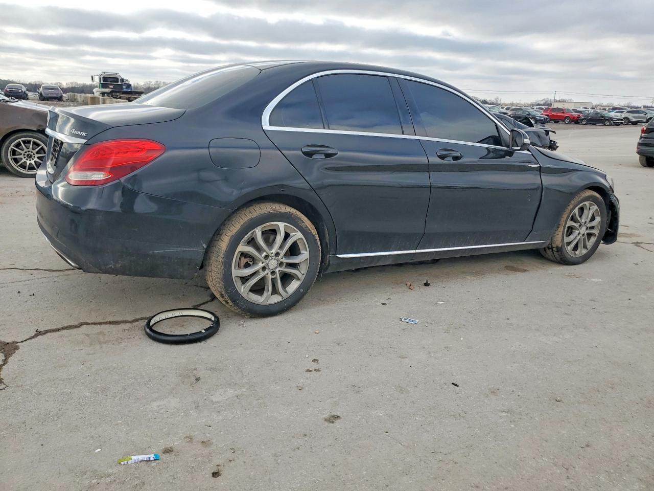 2015 Mercedes-Benz C 300 4Matic - zdjęcie 3