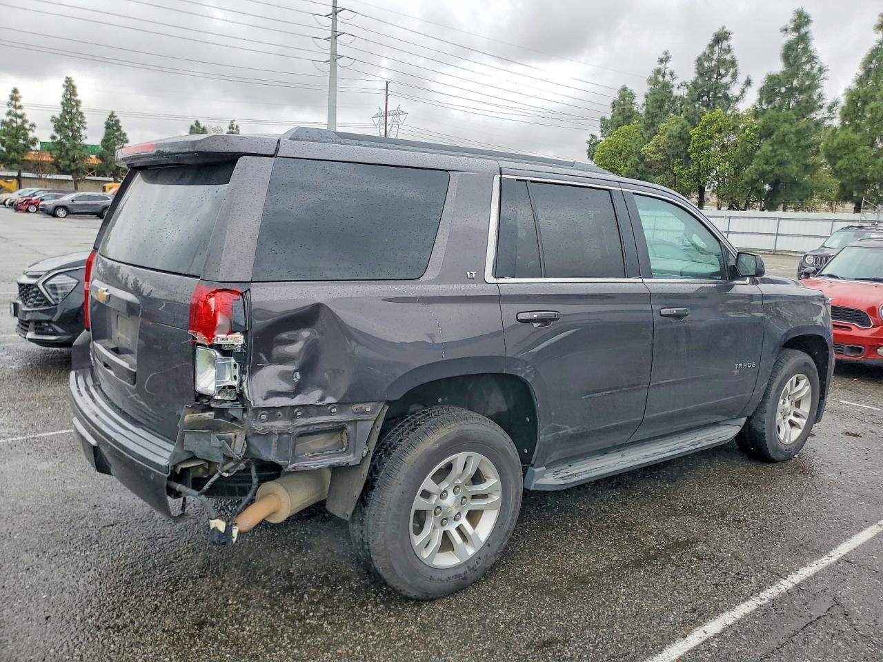 2015 Chevrolet Tahoe K1500 Lt - zdjęcie 3