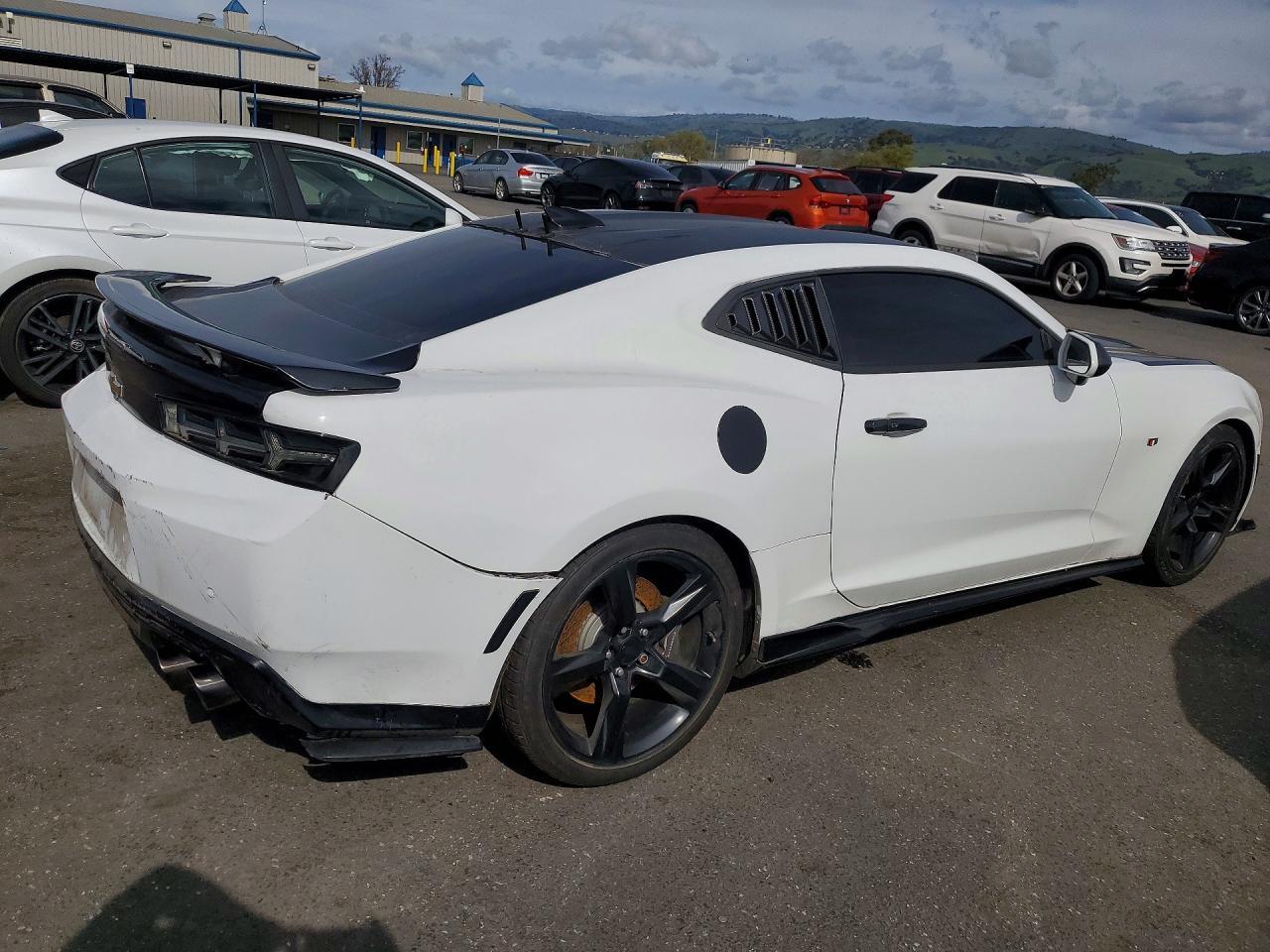 2017 Chevrolet Camaro Ss - zdjęcie 3