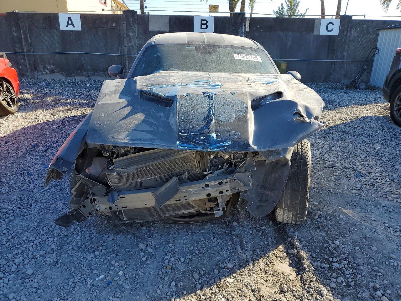 2023 Dodge Challenger Sxt - zdjęcie 5