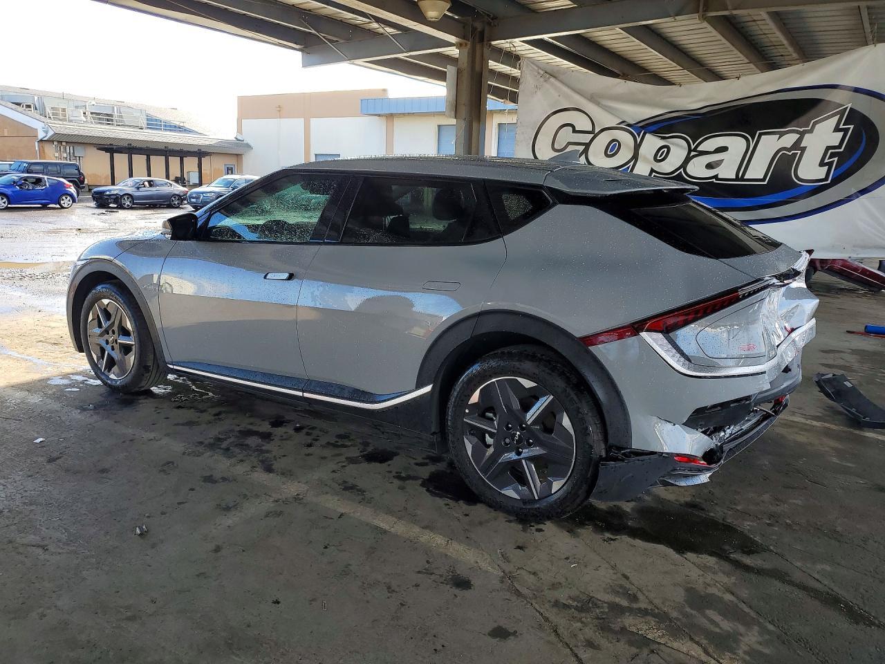 2025 Kia Ev6 Light Long Range - zdjęcie 2