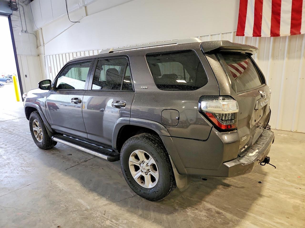 2014 Toyota 4Runner Sr5 - zdjęcie 2
