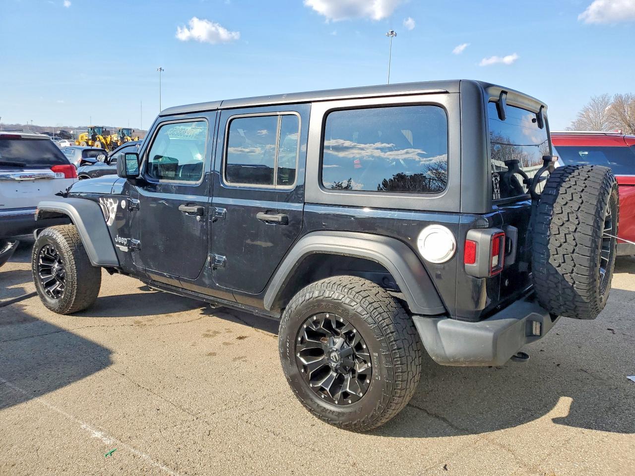 2020 Jeep Wrangler Unlimited Sport - zdjęcie 2