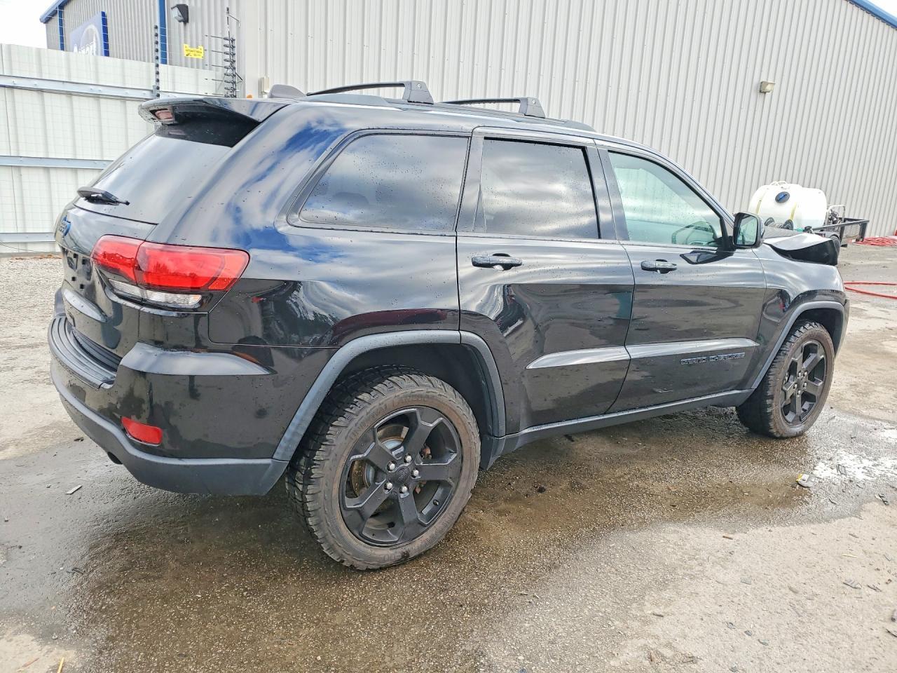 2018 Jeep Grand Cherokee Laredo - zdjęcie 3