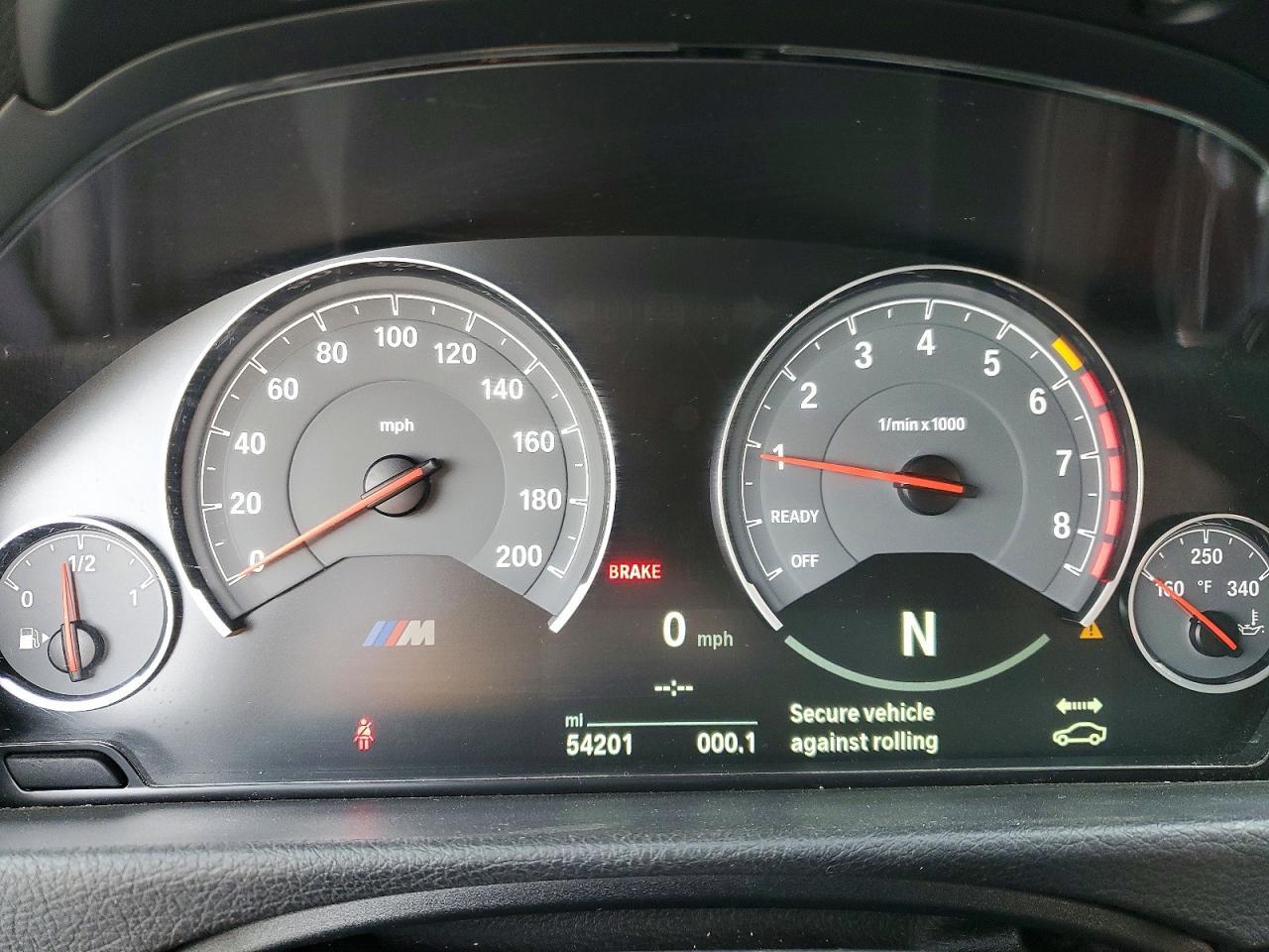 2018 BMW M4 - zdjęcie 9