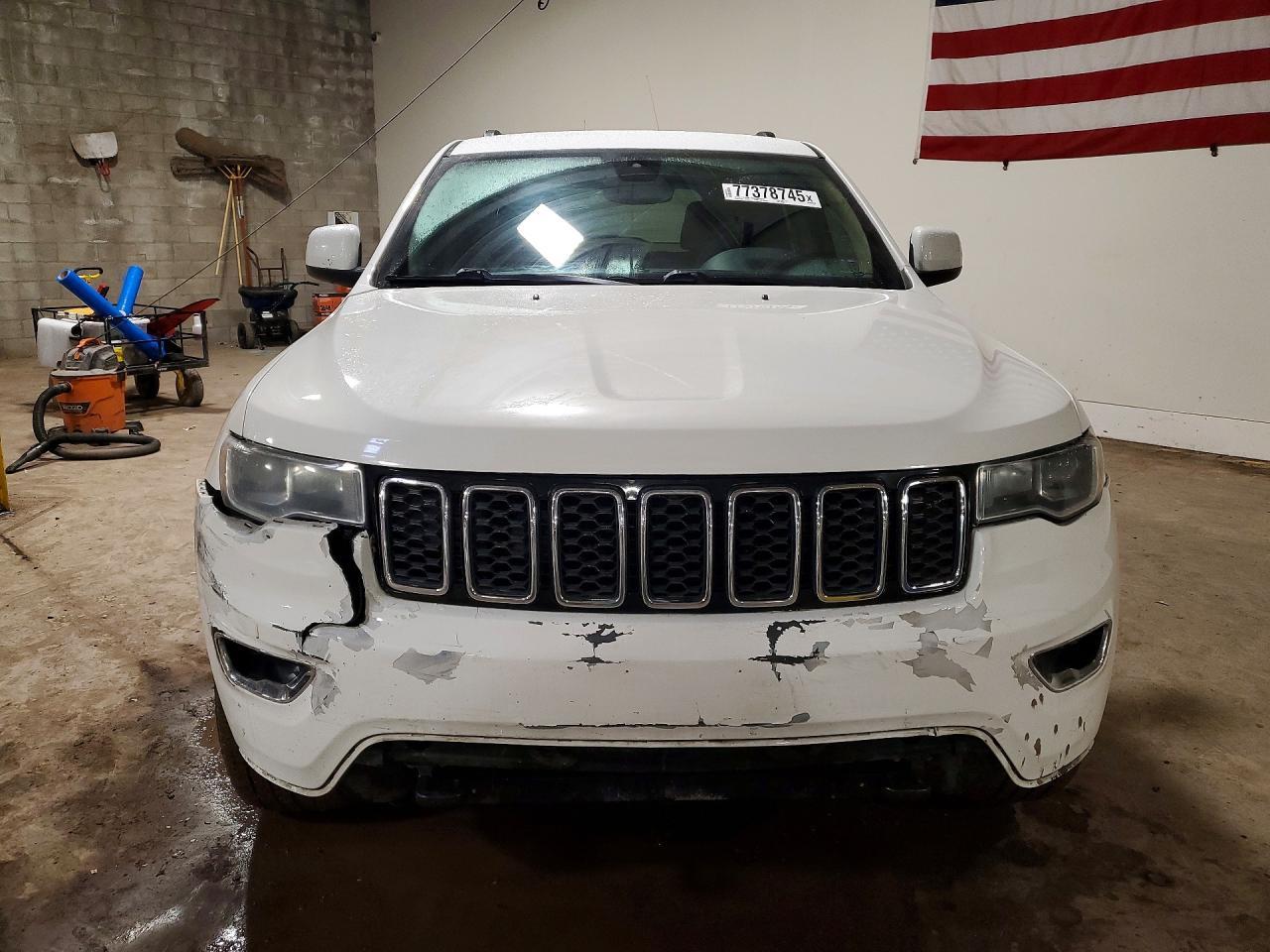2017 Jeep Grand Cherokee Laredo - zdjęcie 5