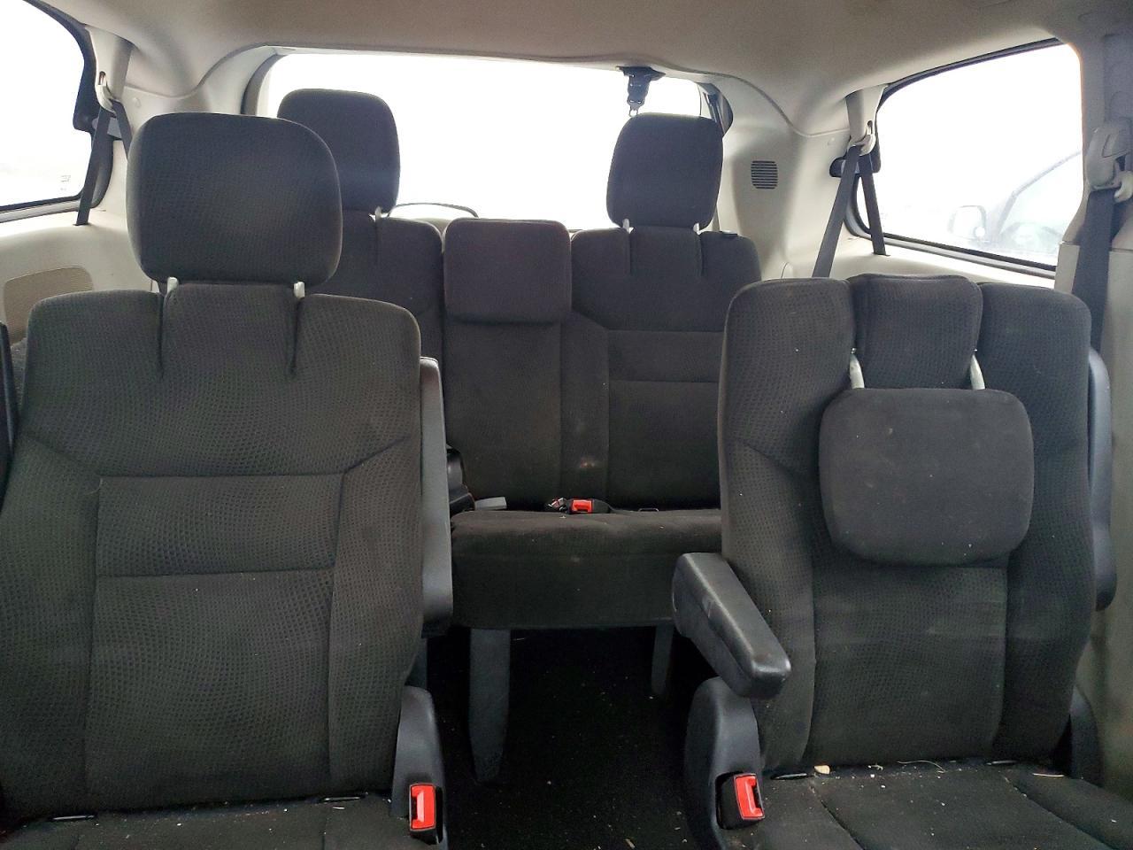 2016 Dodge Grand Caravan Sxt - zdjęcie 10