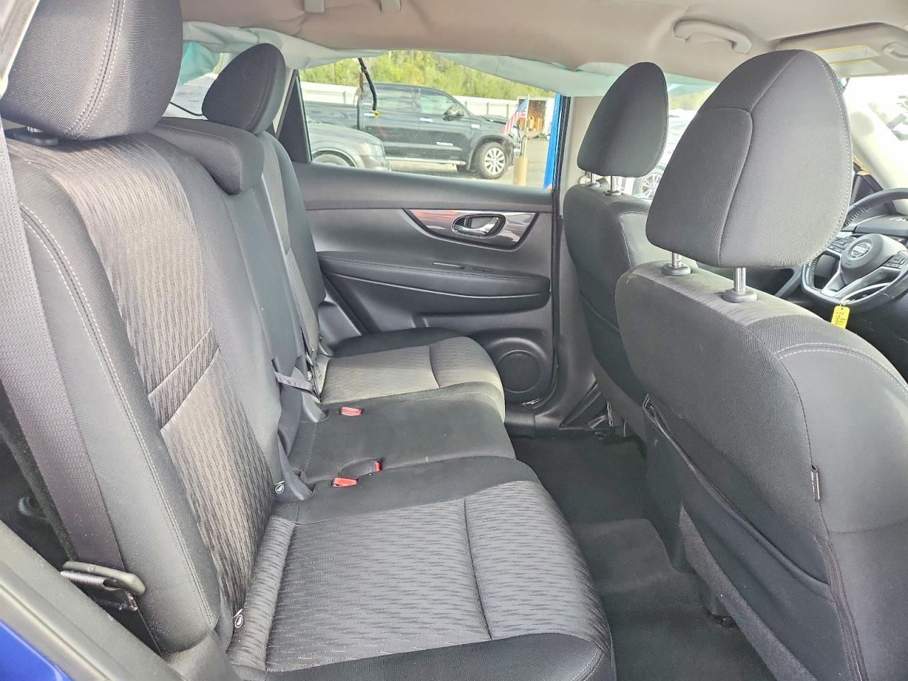 2018 Nissan Rogue Sv - zdjęcie 11