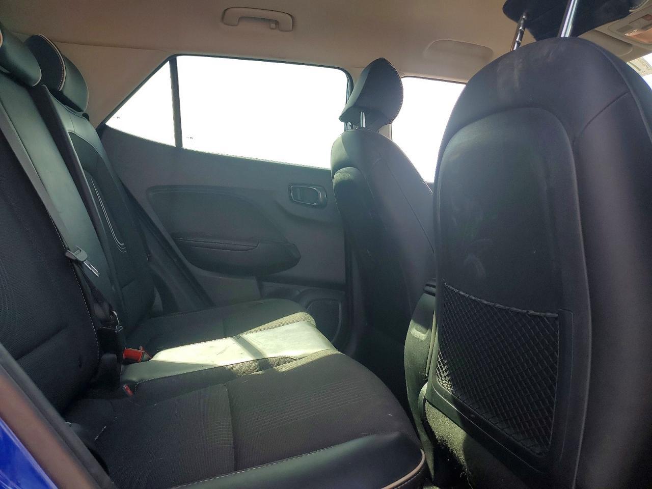 2022 Hyundai Venue Sel - zdjęcie 11