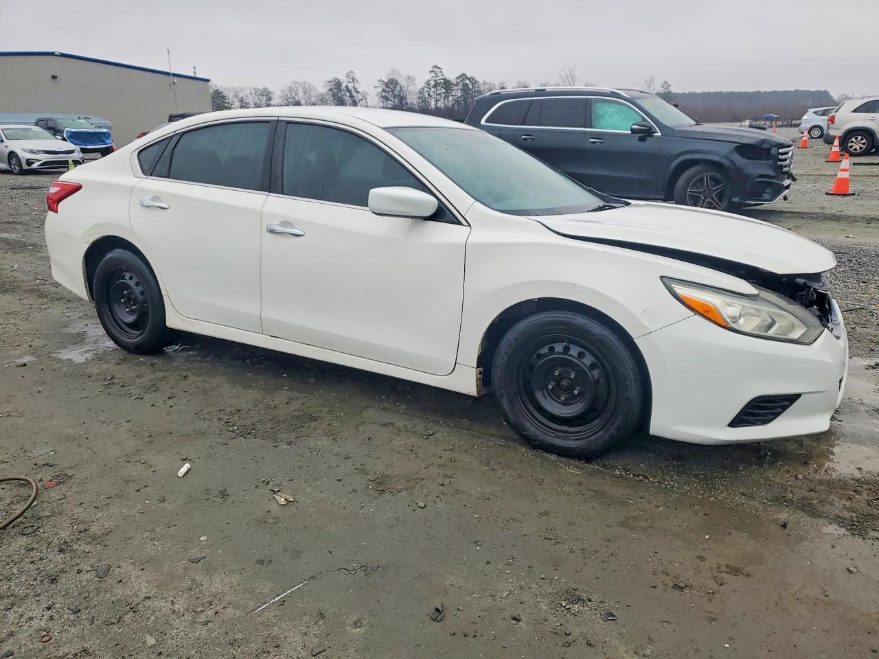 2016 Nissan Altima 2.5 S - zdjęcie 4