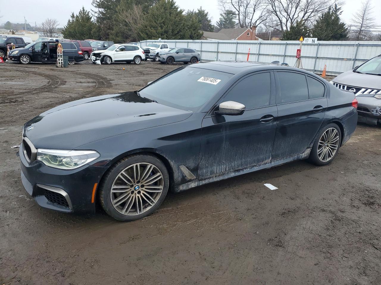 2019 BMW M550Xi - zdjęcie główne