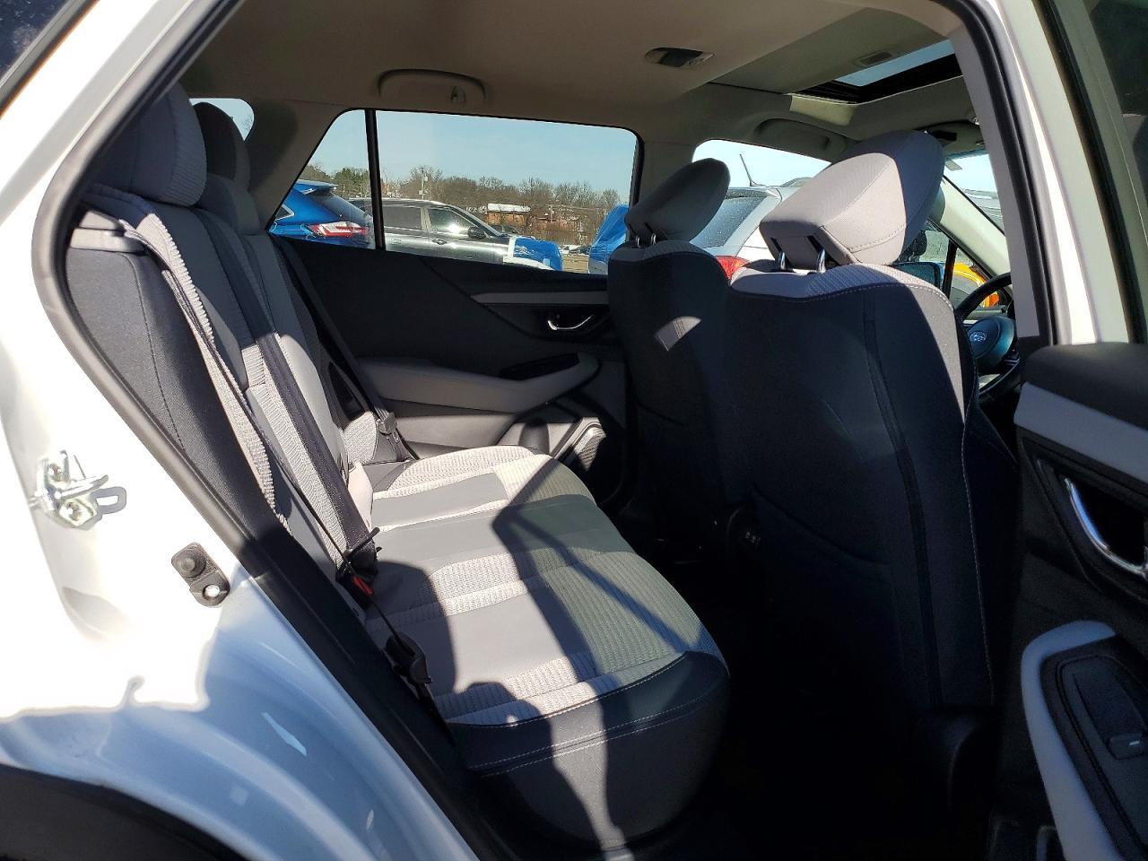 2021 Subaru Outback Premium - zdjęcie 11