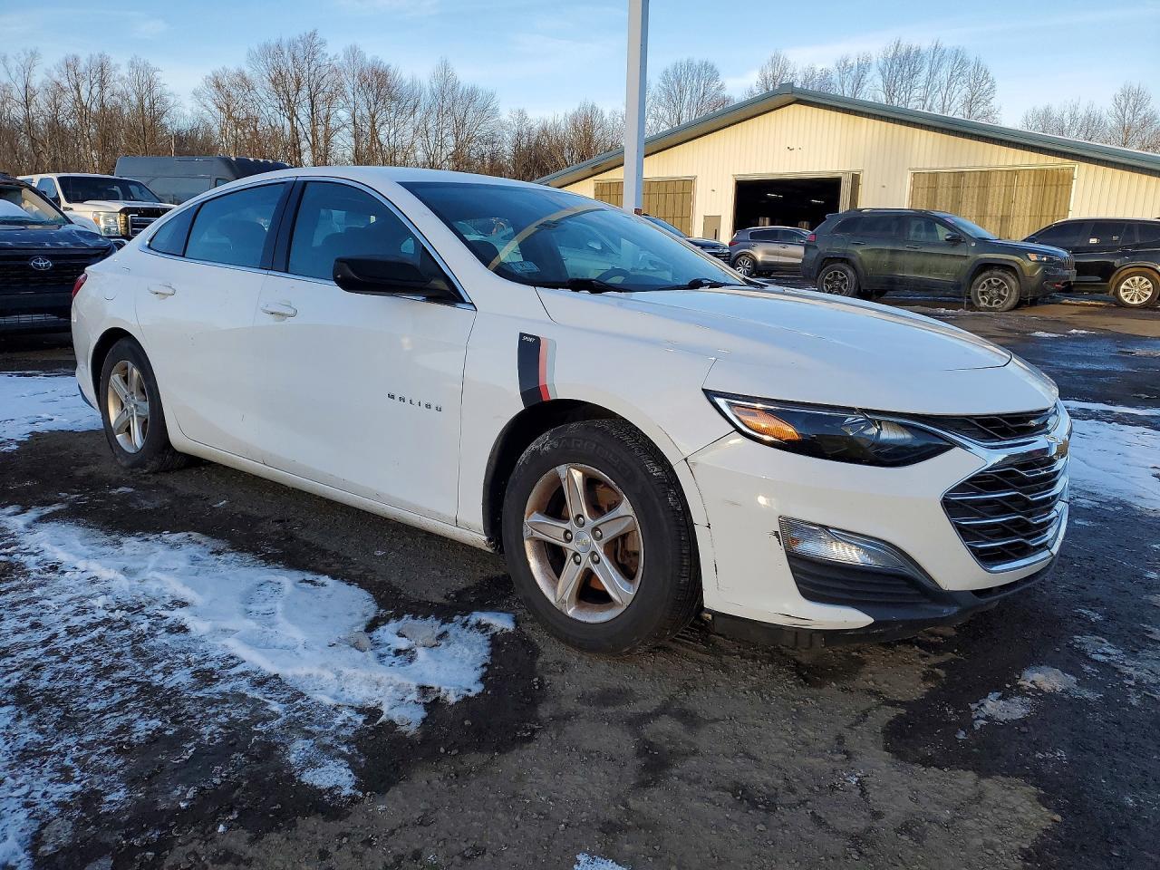 2019 Chevrolet Malibu Ls - zdjęcie 4