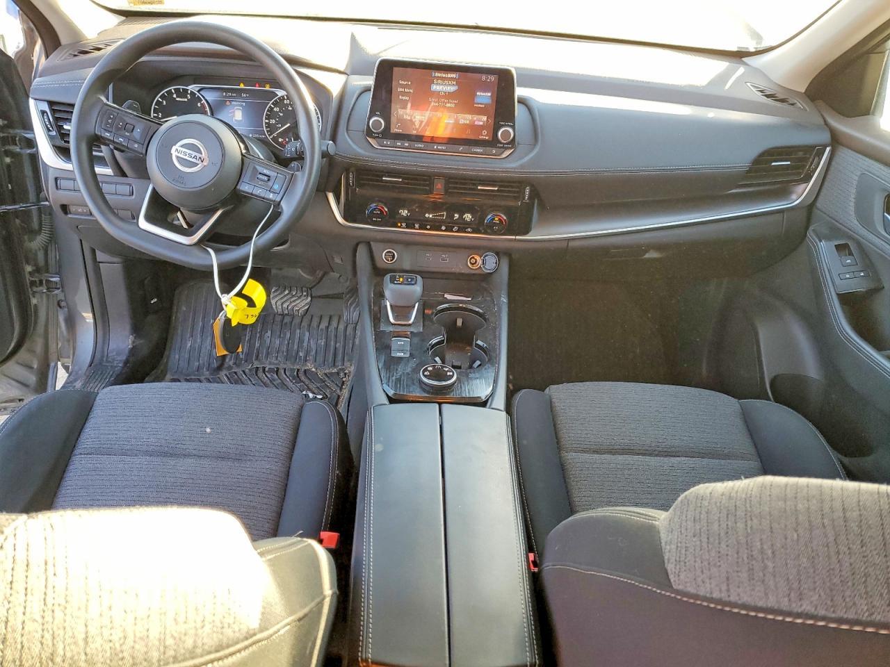 2021 Nissan Rogue Sv - zdjęcie 8