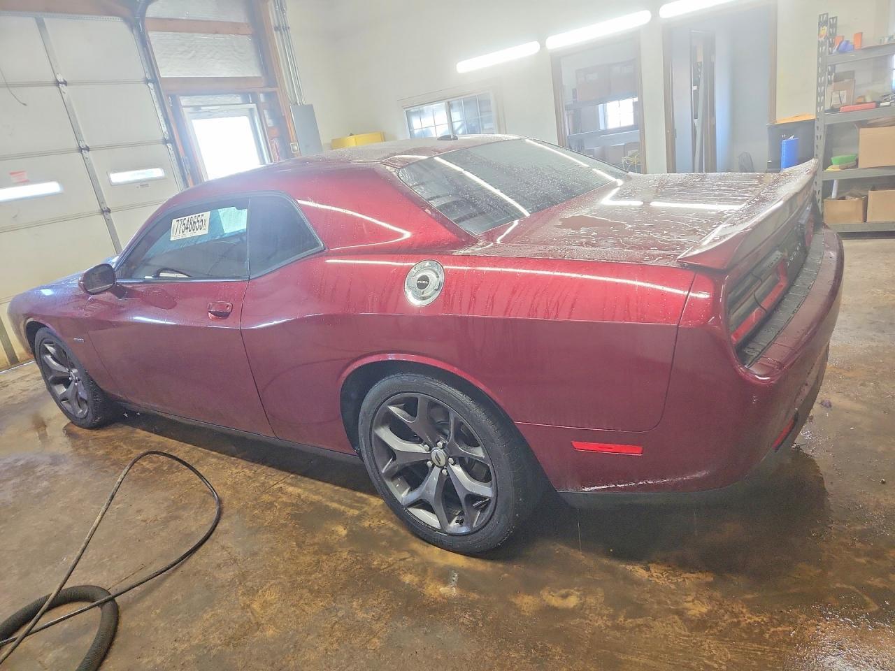 2019 Dodge Challenger R - zdjęcie 2