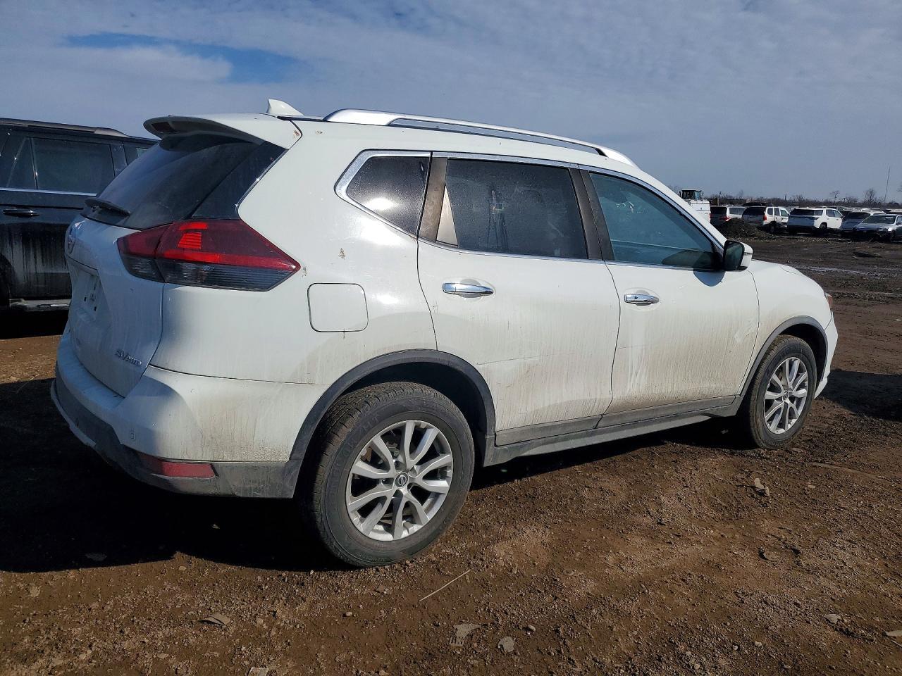 2020 Nissan Rogue Sv - zdjęcie 3