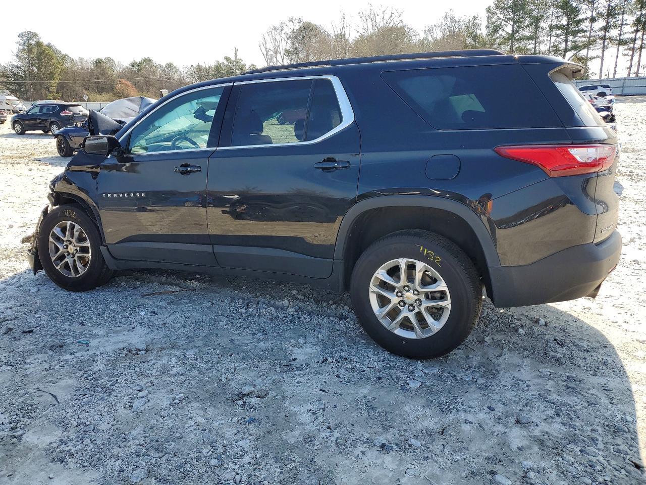 2019 Chevrolet Traverse Lt - zdjęcie 2