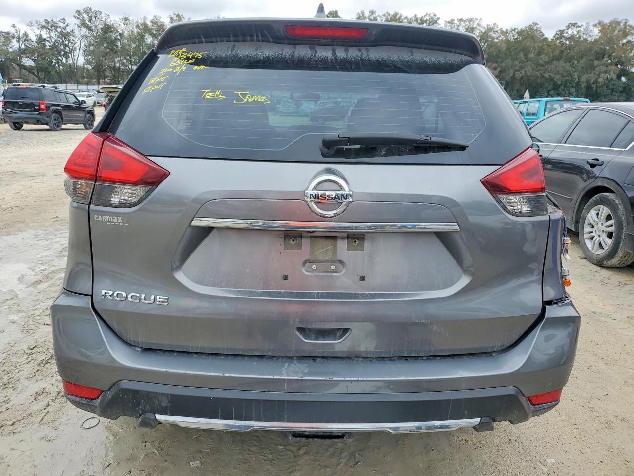 2017 Nissan Rogue S - zdjęcie 6