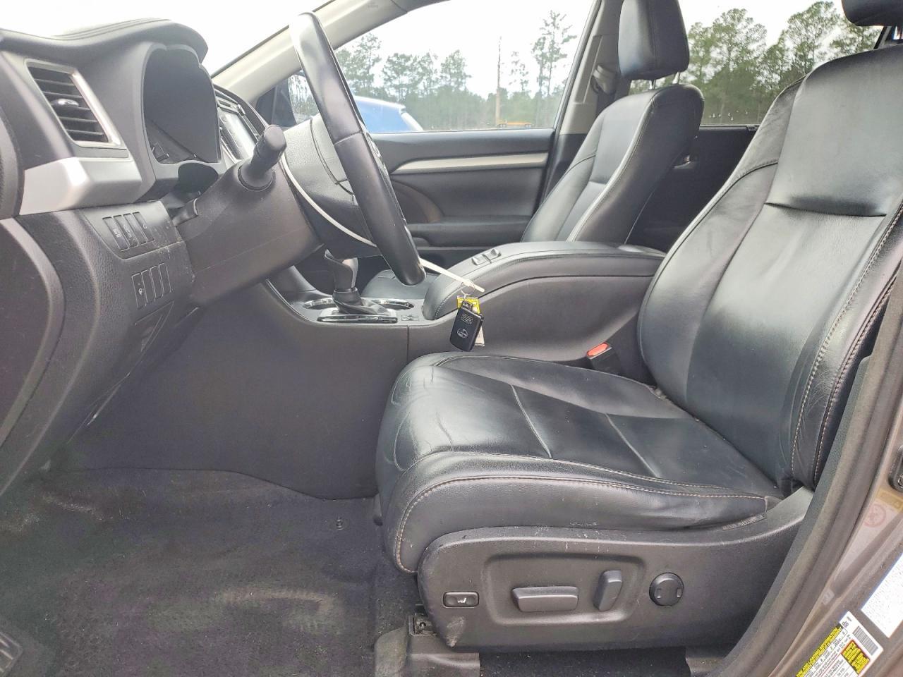 2017 Toyota Highlander Xle - zdjęcie 7