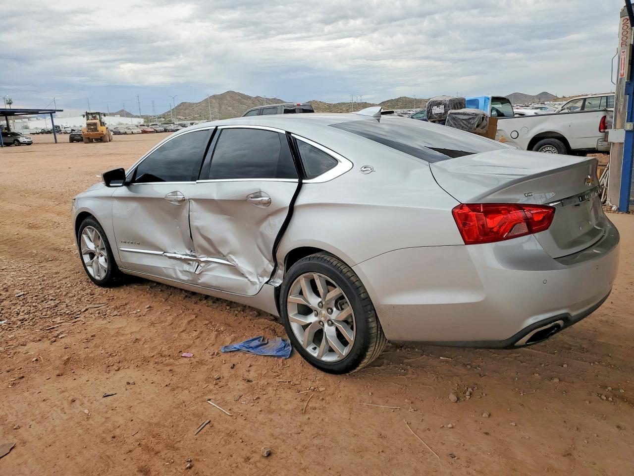 2019 Chevrolet Impala Premier - zdjęcie 2