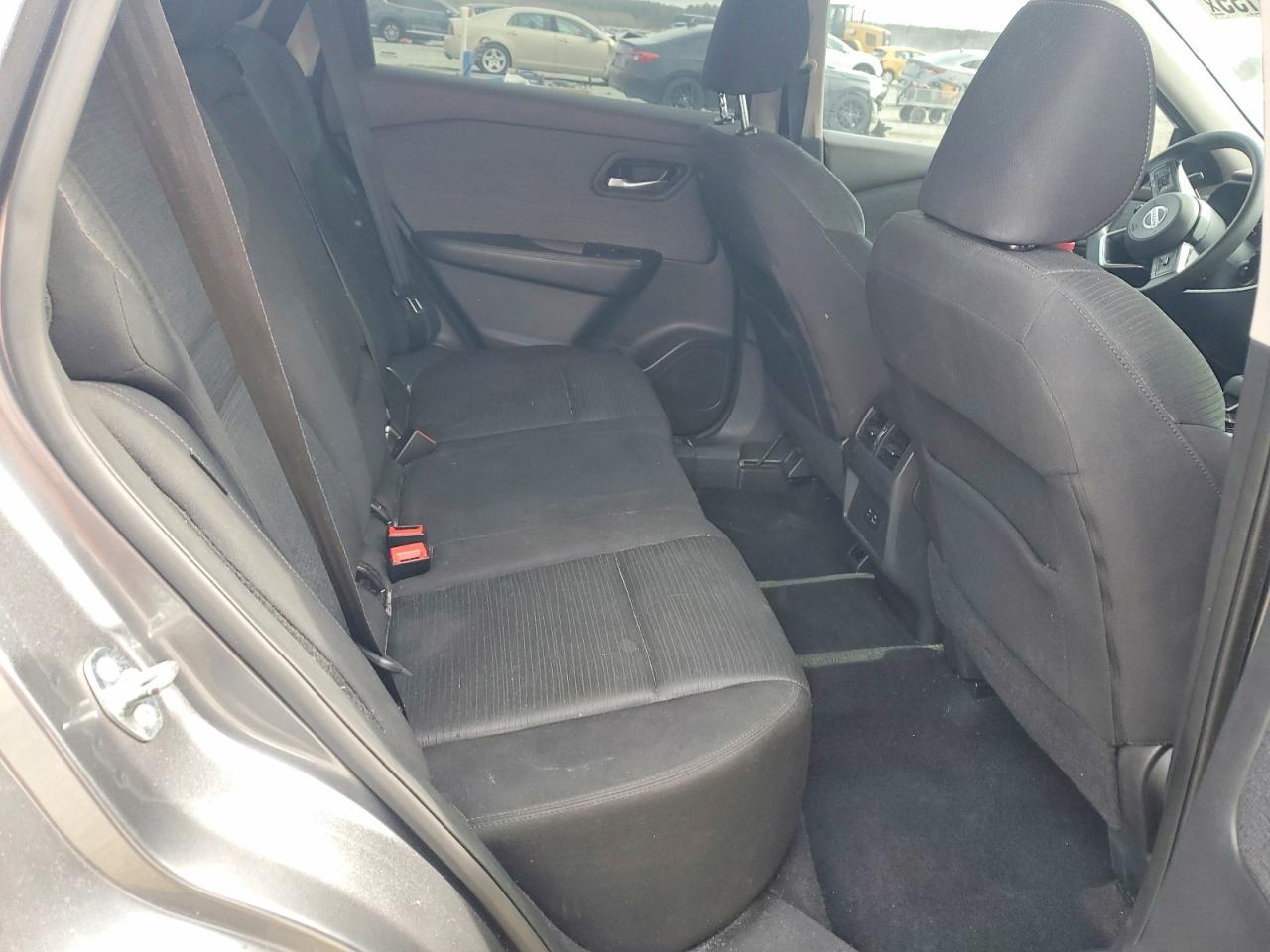 2021 Nissan Rogue Sv - zdjęcie 10