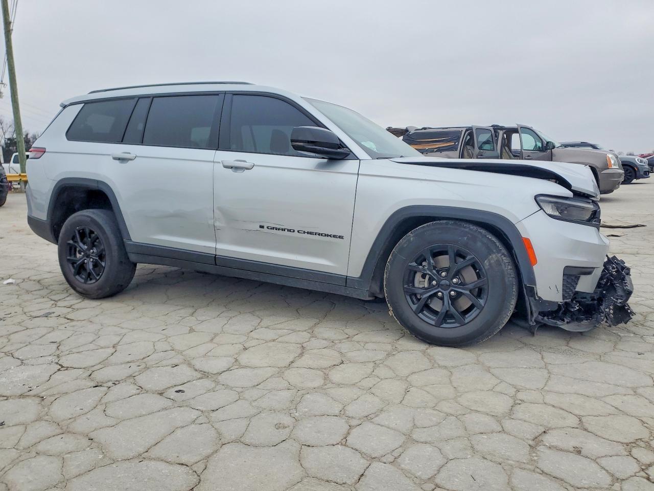 2024 Jeep Grand Cherokee L Laredo - zdjęcie 4