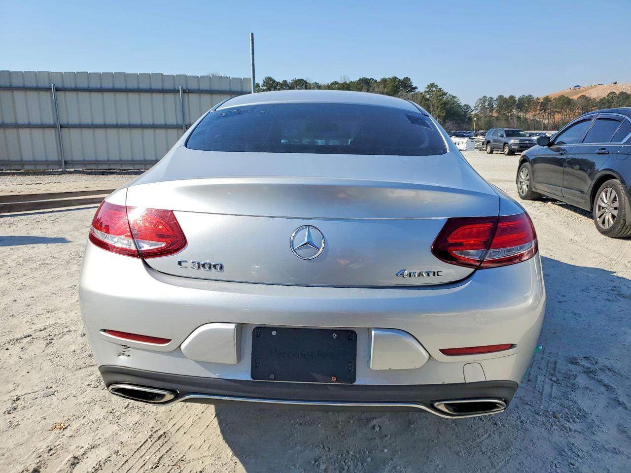 2017 Mercedes-Benz C 300 4Matic - zdjęcie 6