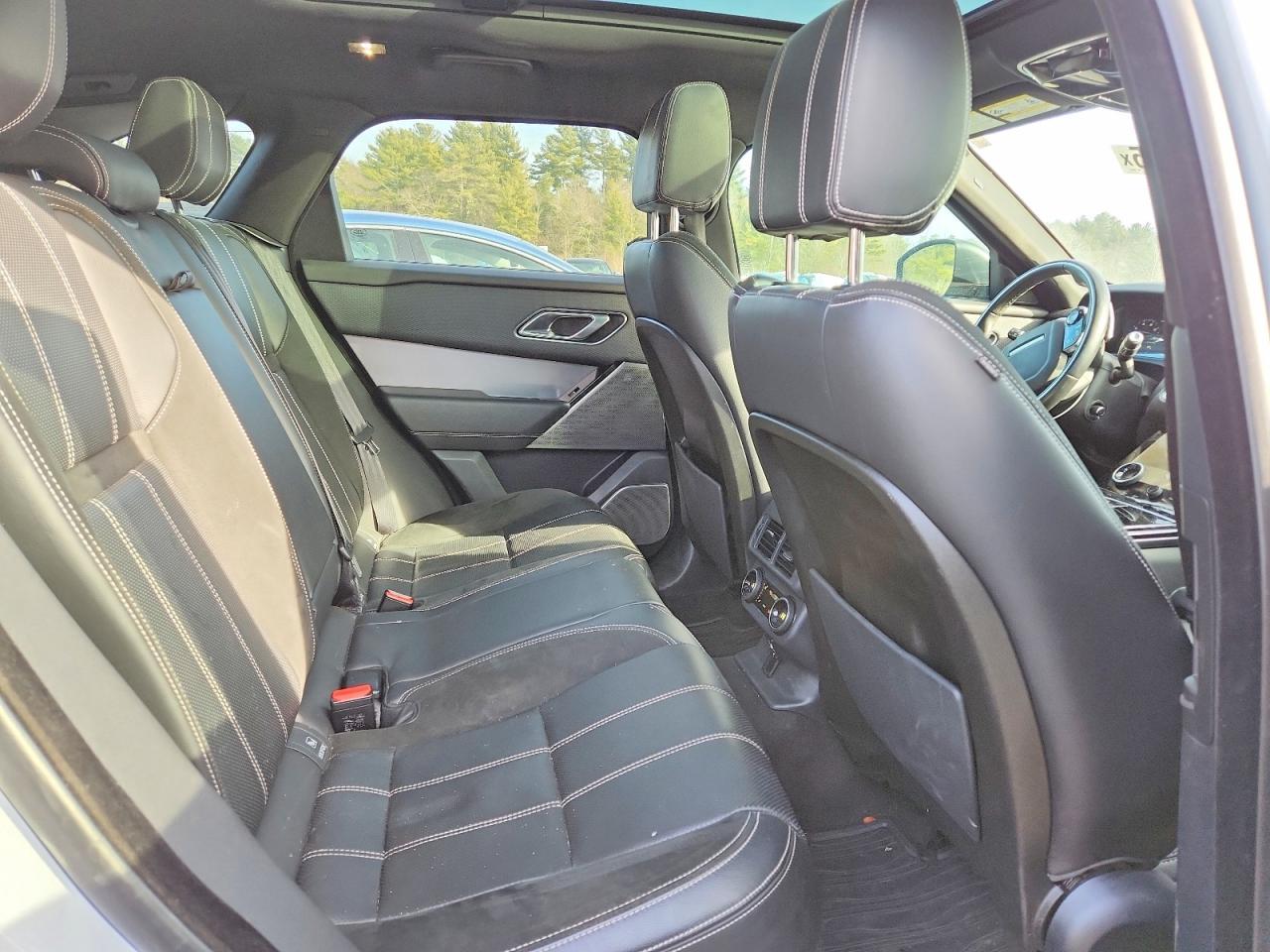 2019 Land Rover Range Rover Velar R-Dynamic Se - zdjęcie 11