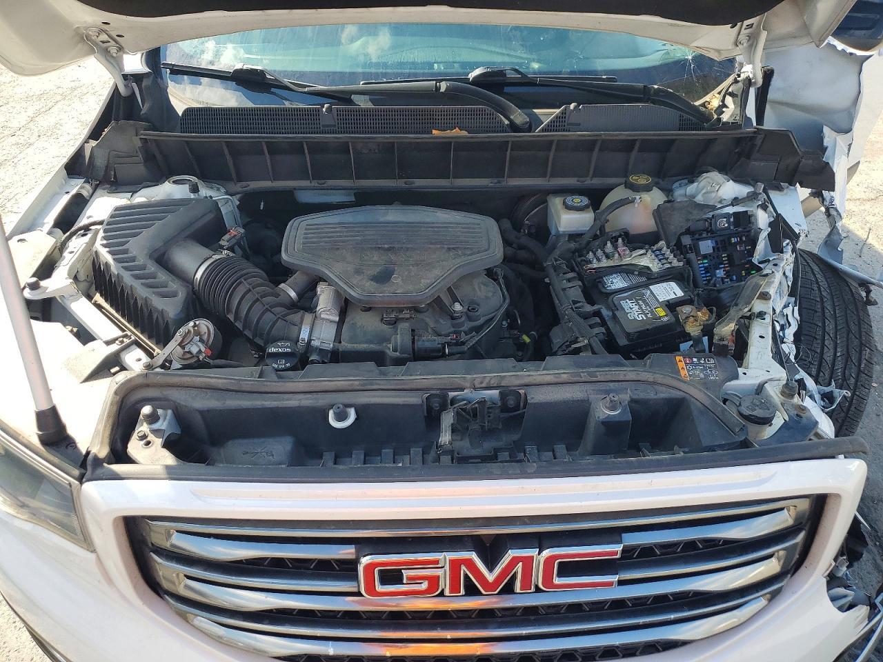 2018 GMC Acadia All Terrain - zdjęcie 12