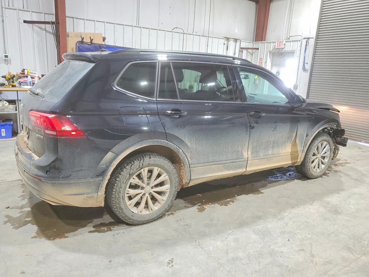 2020 Volkswagen Tiguan S - zdjęcie 3