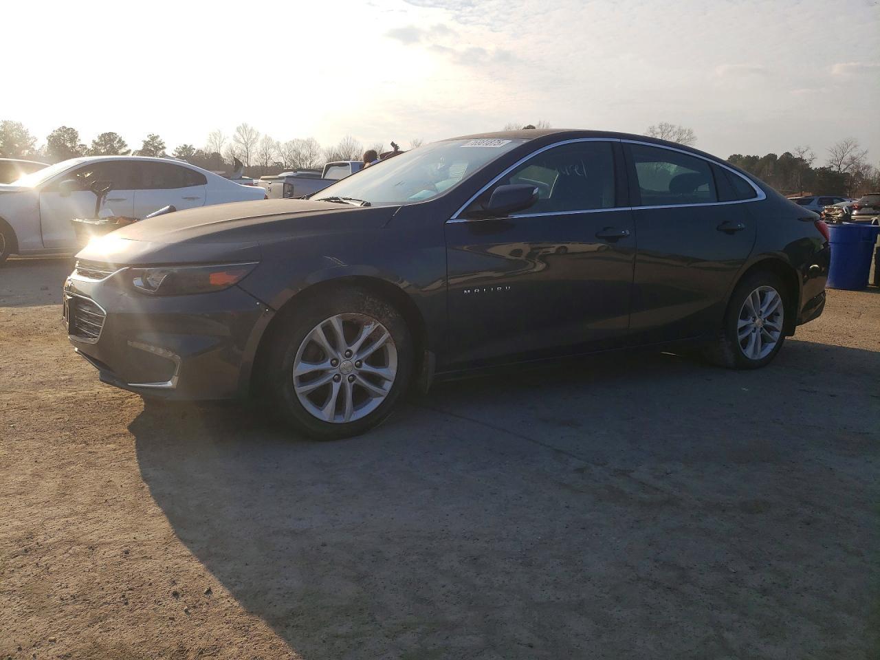2017 Chevrolet Malibu Lt - zdjęcie główne
