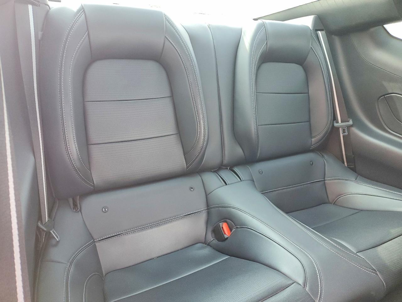 2024 Ford Mustang - zdjęcie 10