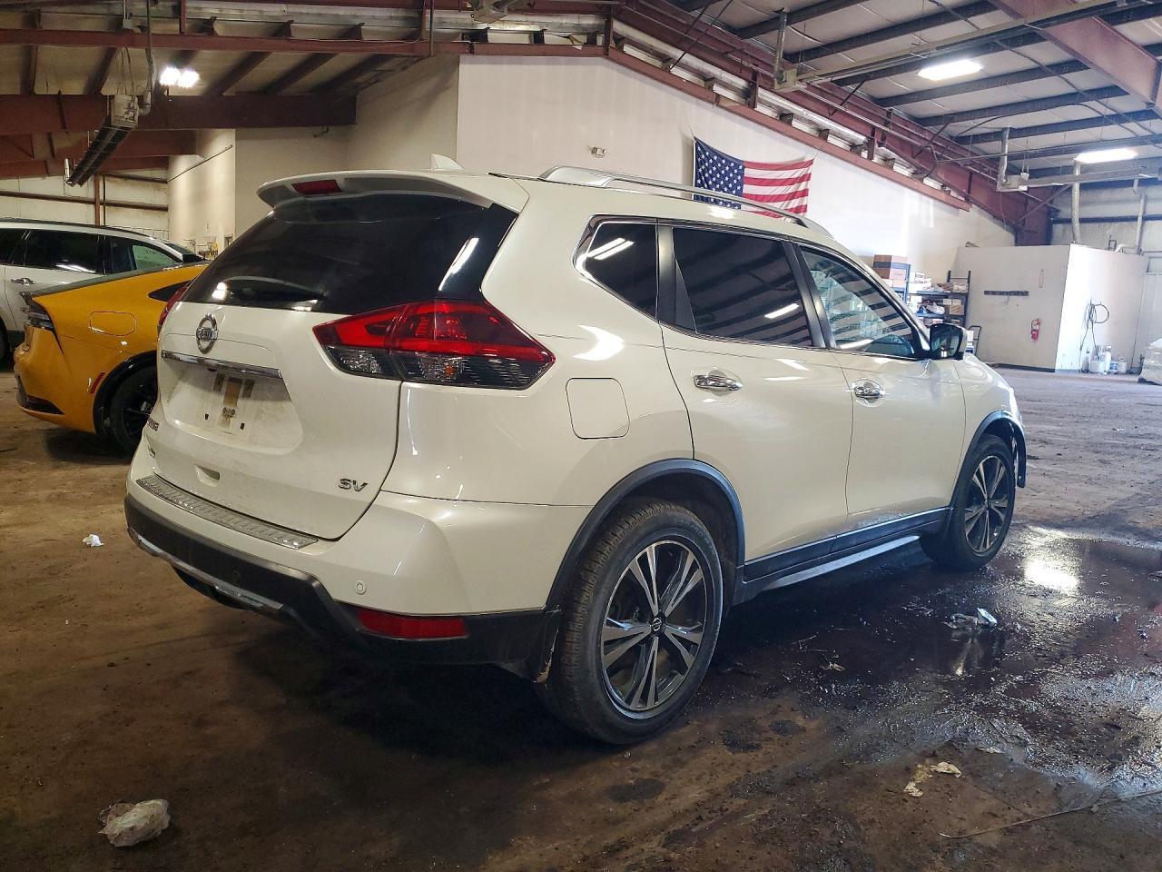 2020 Nissan Rogue Sv - zdjęcie 3