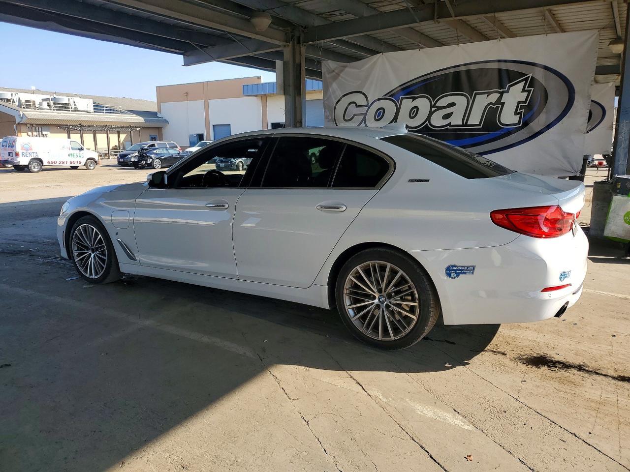 2018 BMW Seria 5 530e - zdjęcie 2