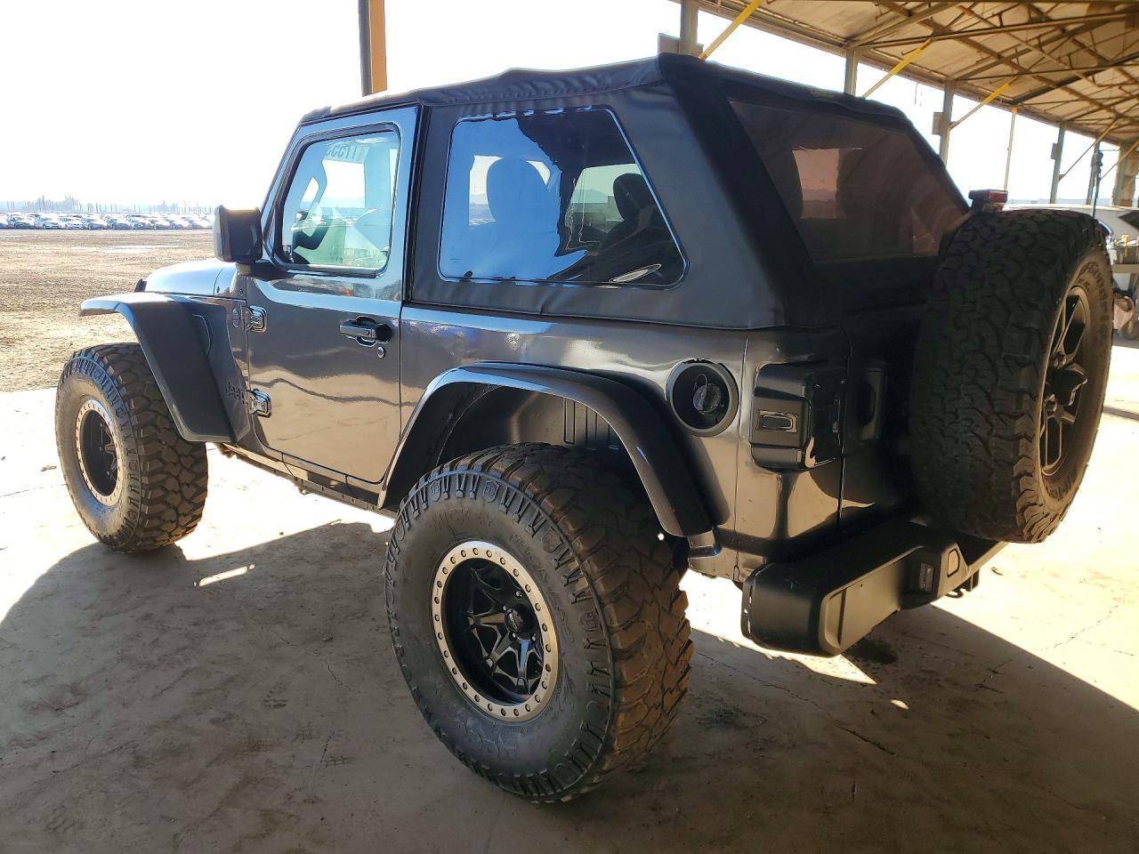 2024 Jeep Wrangler - zdjęcie 2