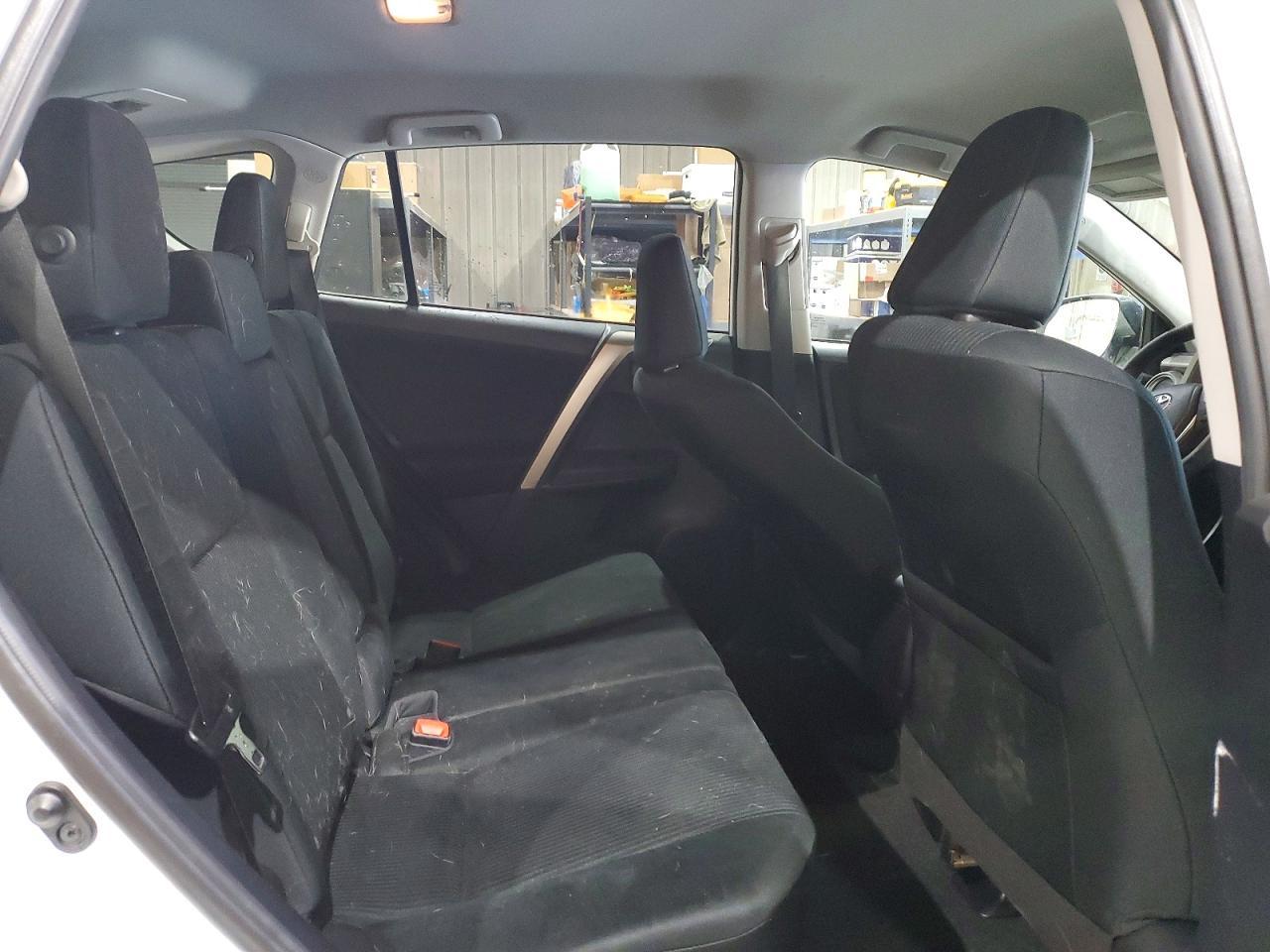 2015 Toyota Rav4 Le - zdjęcie 11