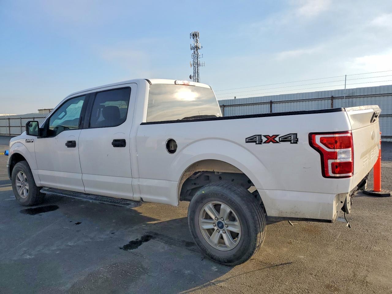 2020 Ford F150 Supercrew - zdjęcie 2