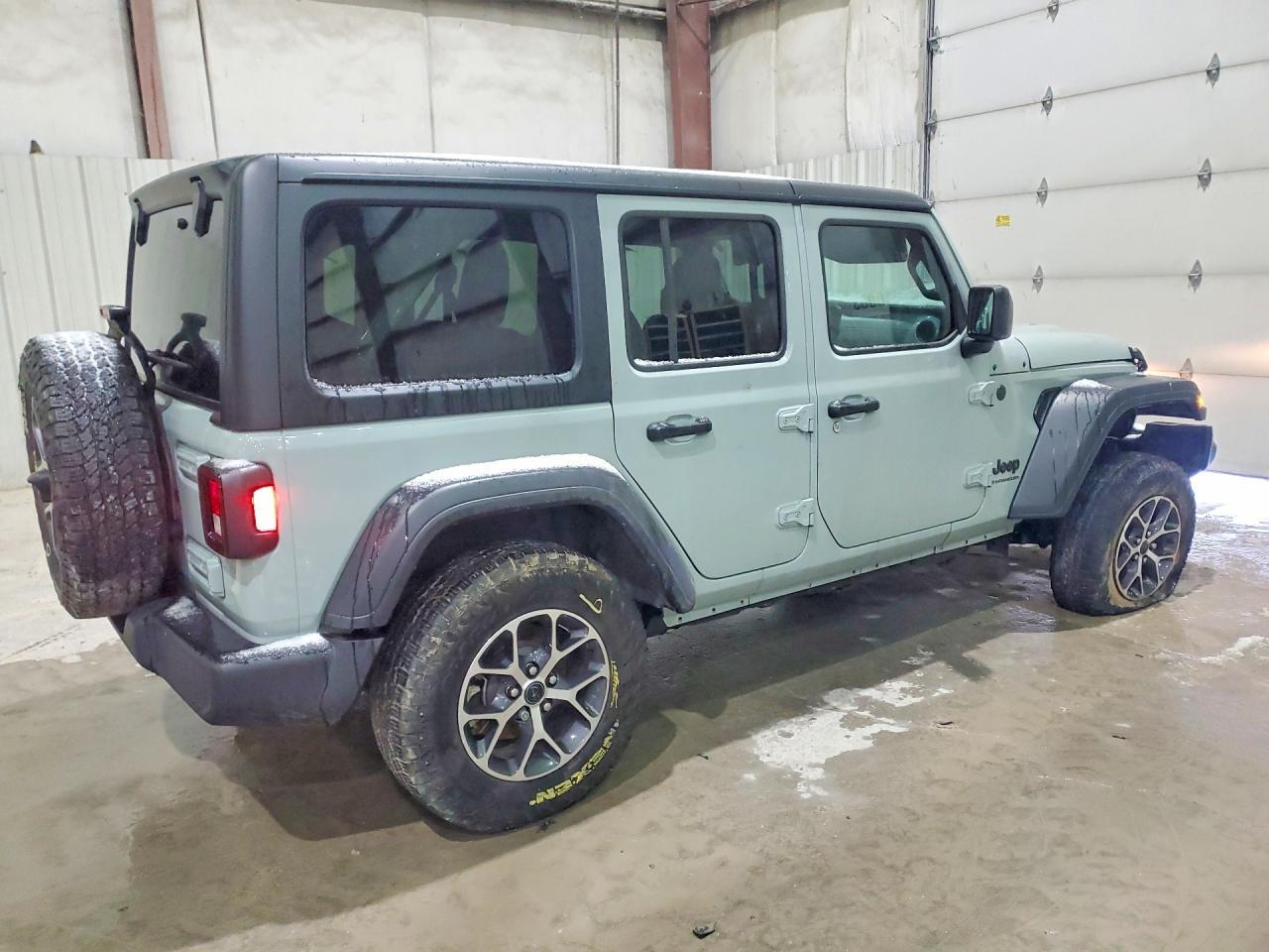 2024 Jeep Wrangler Sport - zdjęcie 3