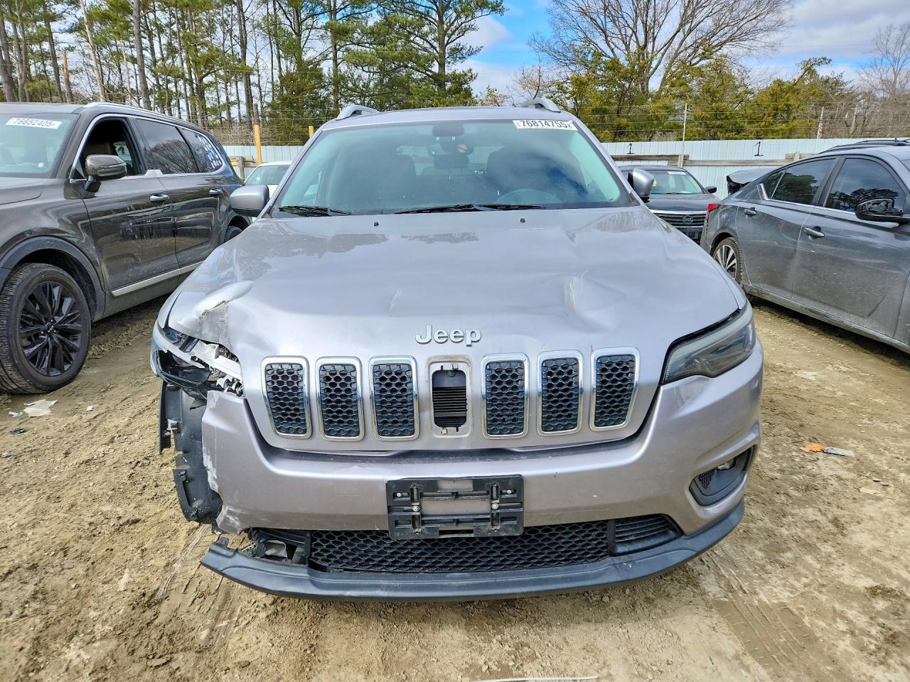 2019 Jeep Cherokee Latitude Plus - zdjęcie 5
