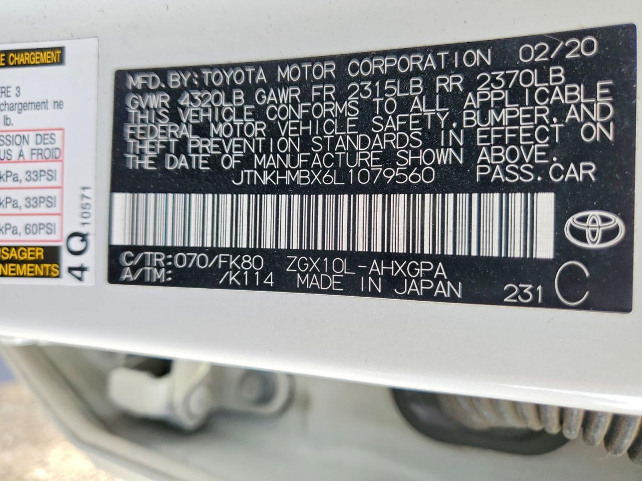 2020 Toyota C-Hr Xle - zdjęcie 13
