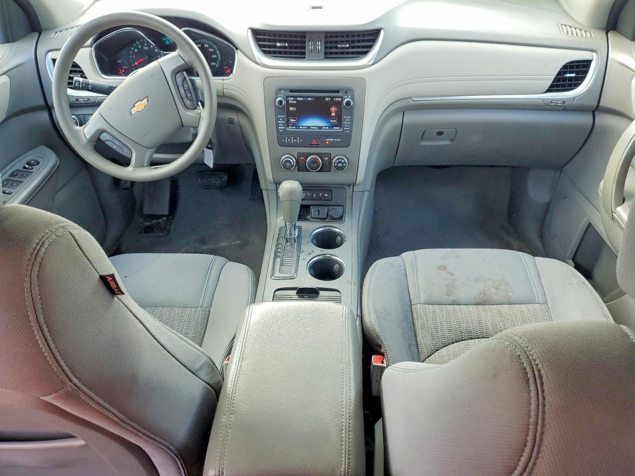 2015 Chevrolet Traverse Ls - zdjęcie 8
