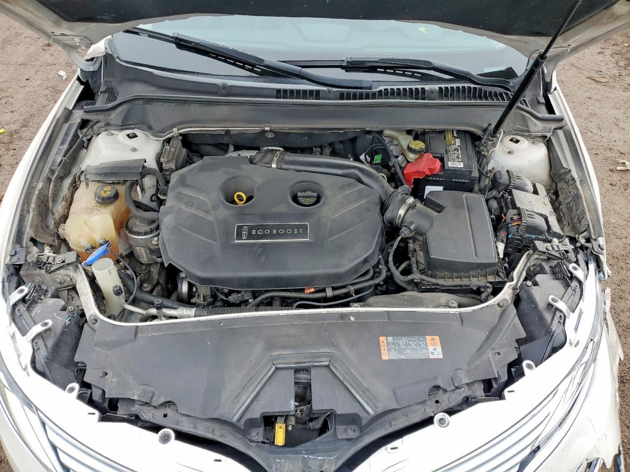 2014 Lincoln Townhouse Mkz - zdjęcie 11