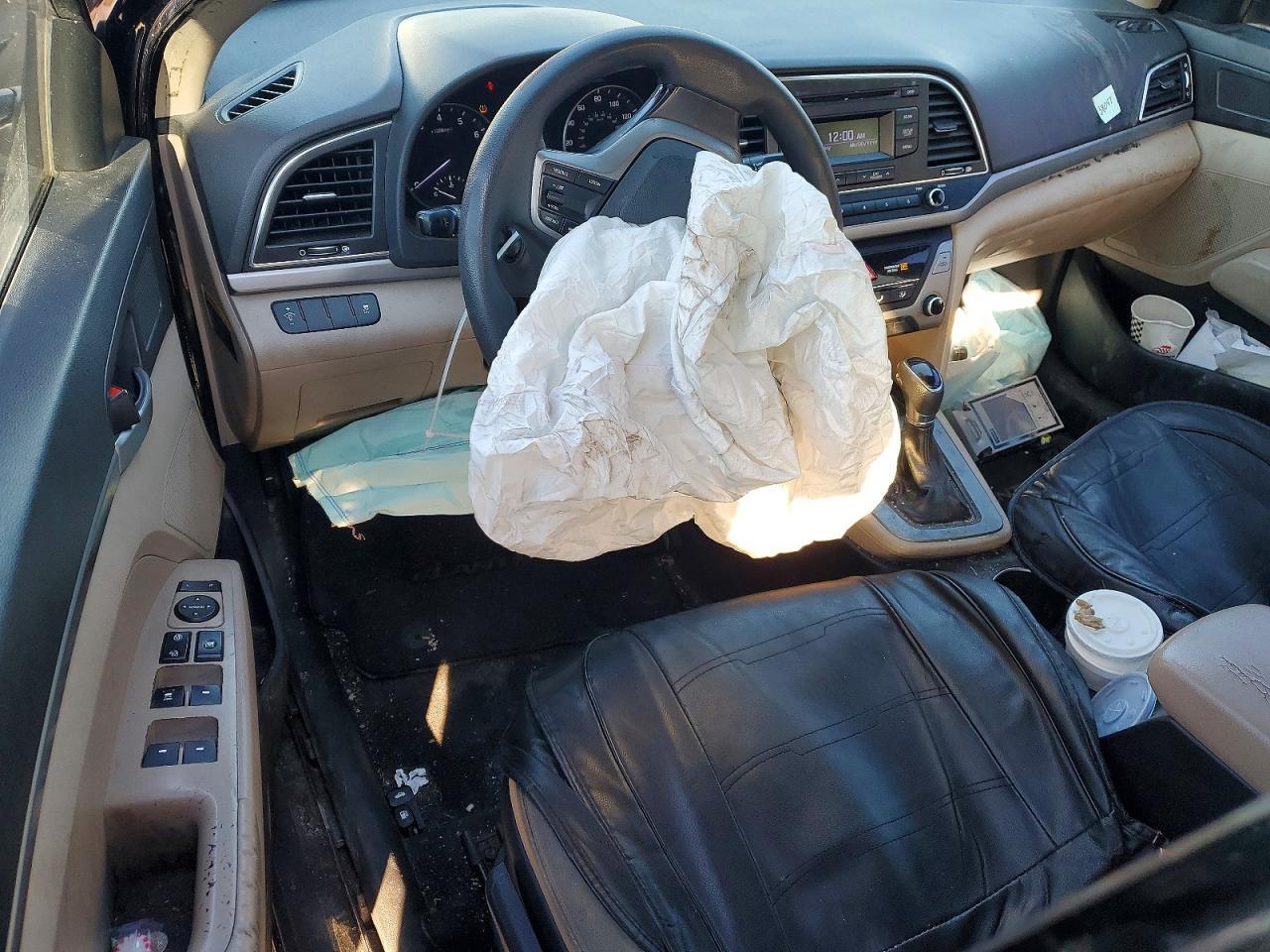 2017 Hyundai Elantra Se - zdjęcie 8