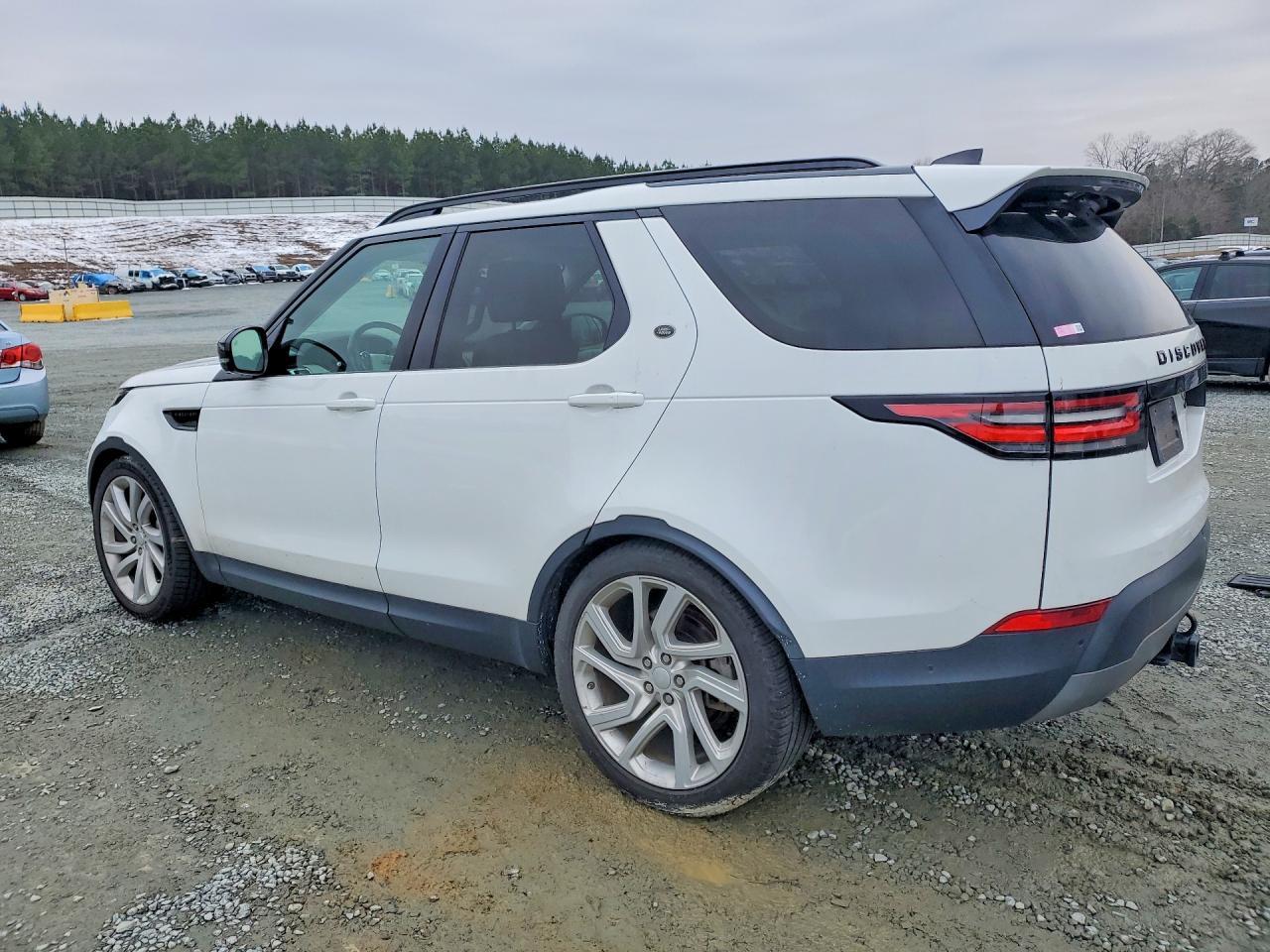 2018 Land Rover Discovery Hse Luxury - zdjęcie 2