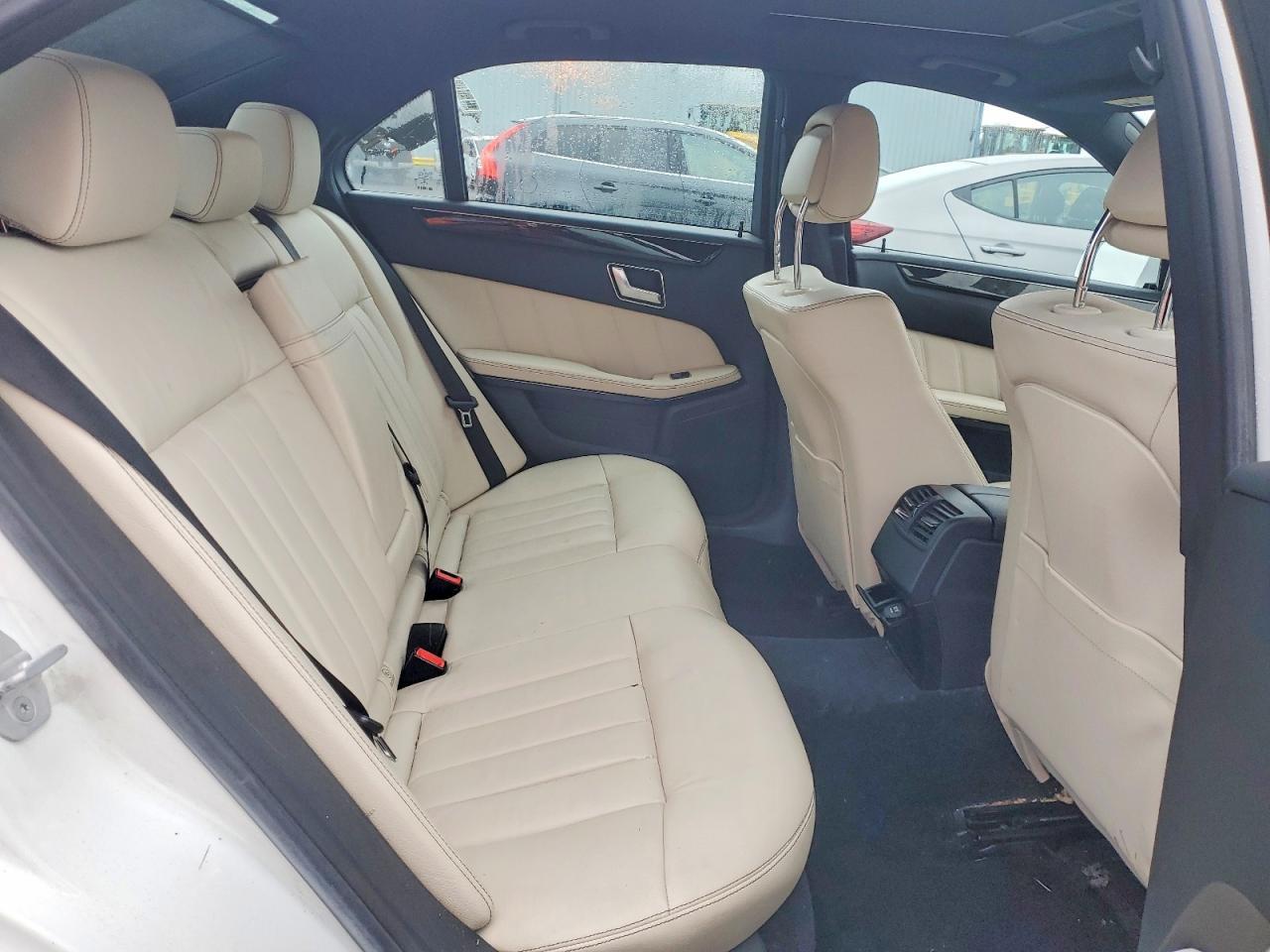 2016 Mercedes-Benz E 350 - zdjęcie 10